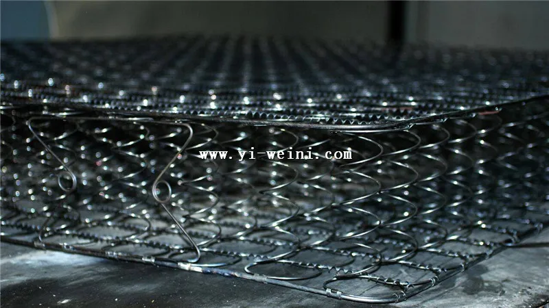 Good quality customized twin full queen king size firm continous spring pillow top hard mattress