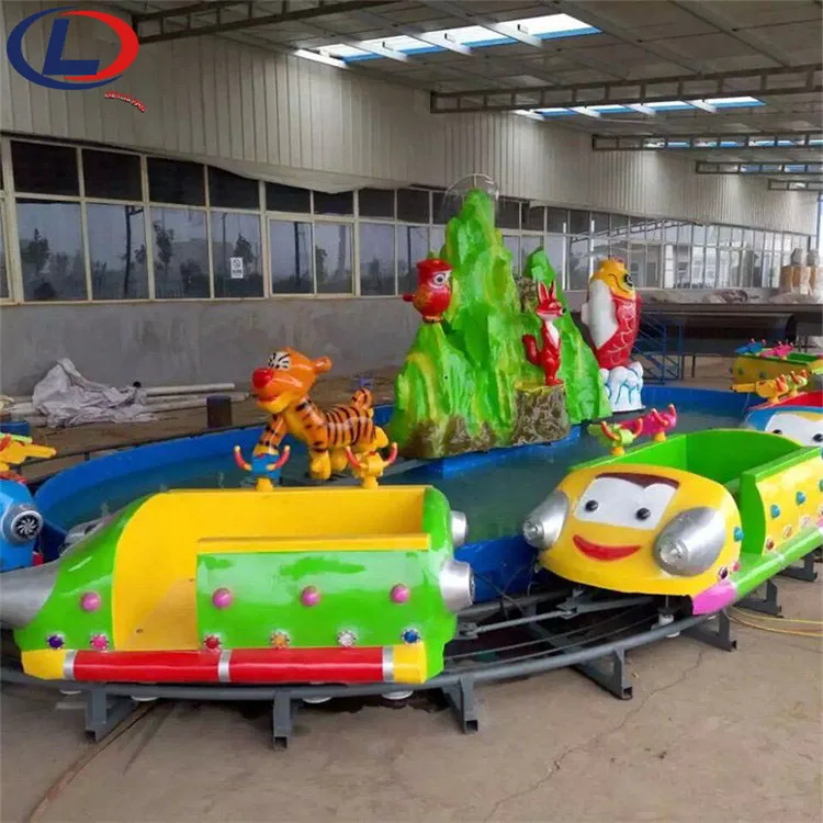 Outdoor Amusement Rides Shooting Game Water Tank Track Train for Children