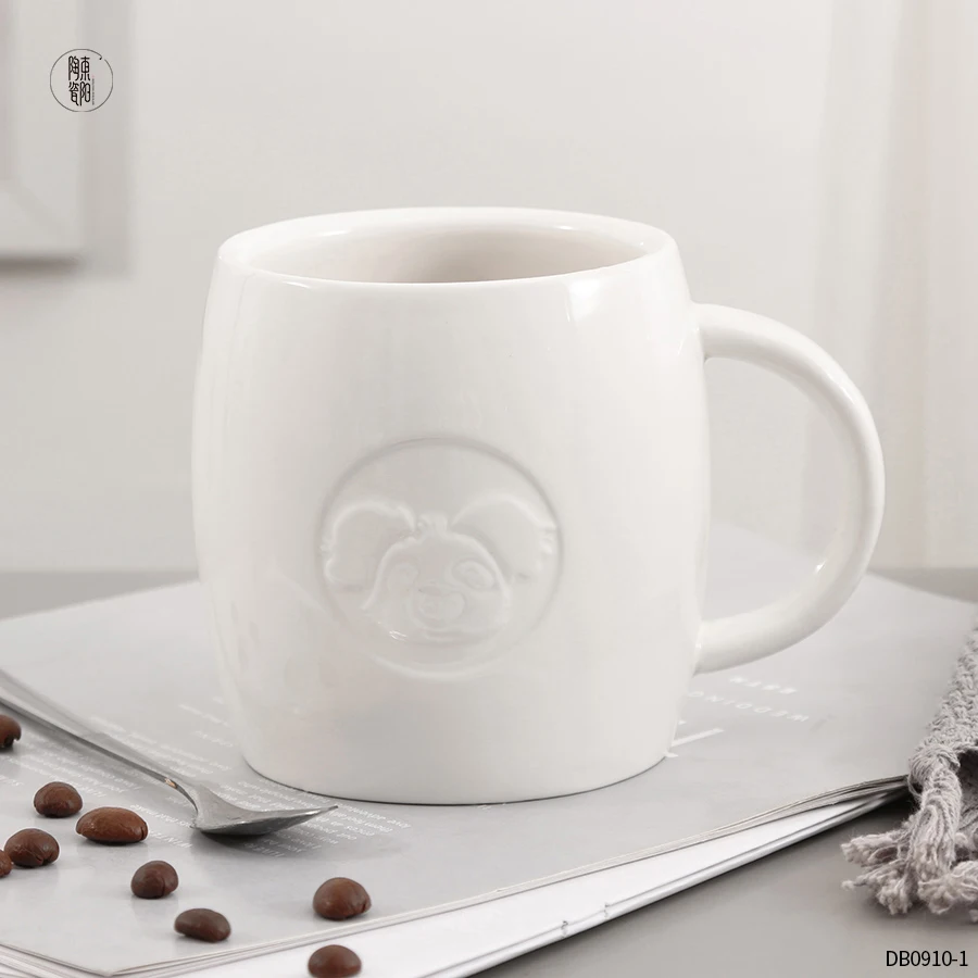reusable custom engraved relief logo white ceramic coffee tea water milk mug embossed mug ceramic coffee cups mug