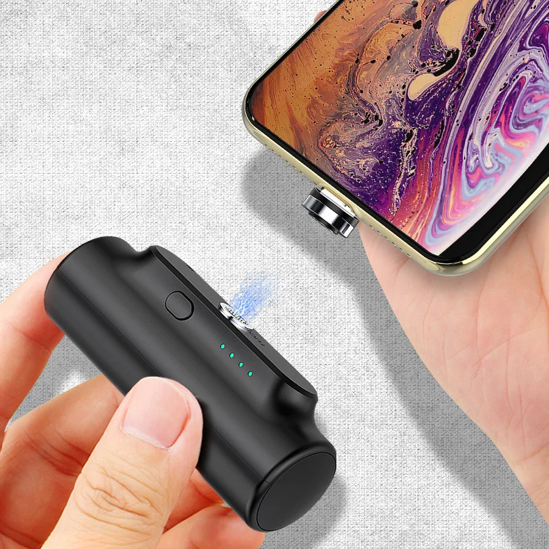 2021 New Design micro custom power bank chargers easy-carry 3000mah magnetic wireless power bank for Iphone Samsung