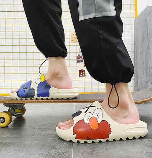 Ladies Slippers 2021 Designer Slippers Women Famous Brands Men Slipper Luxury Custom Yezzy Slides Women