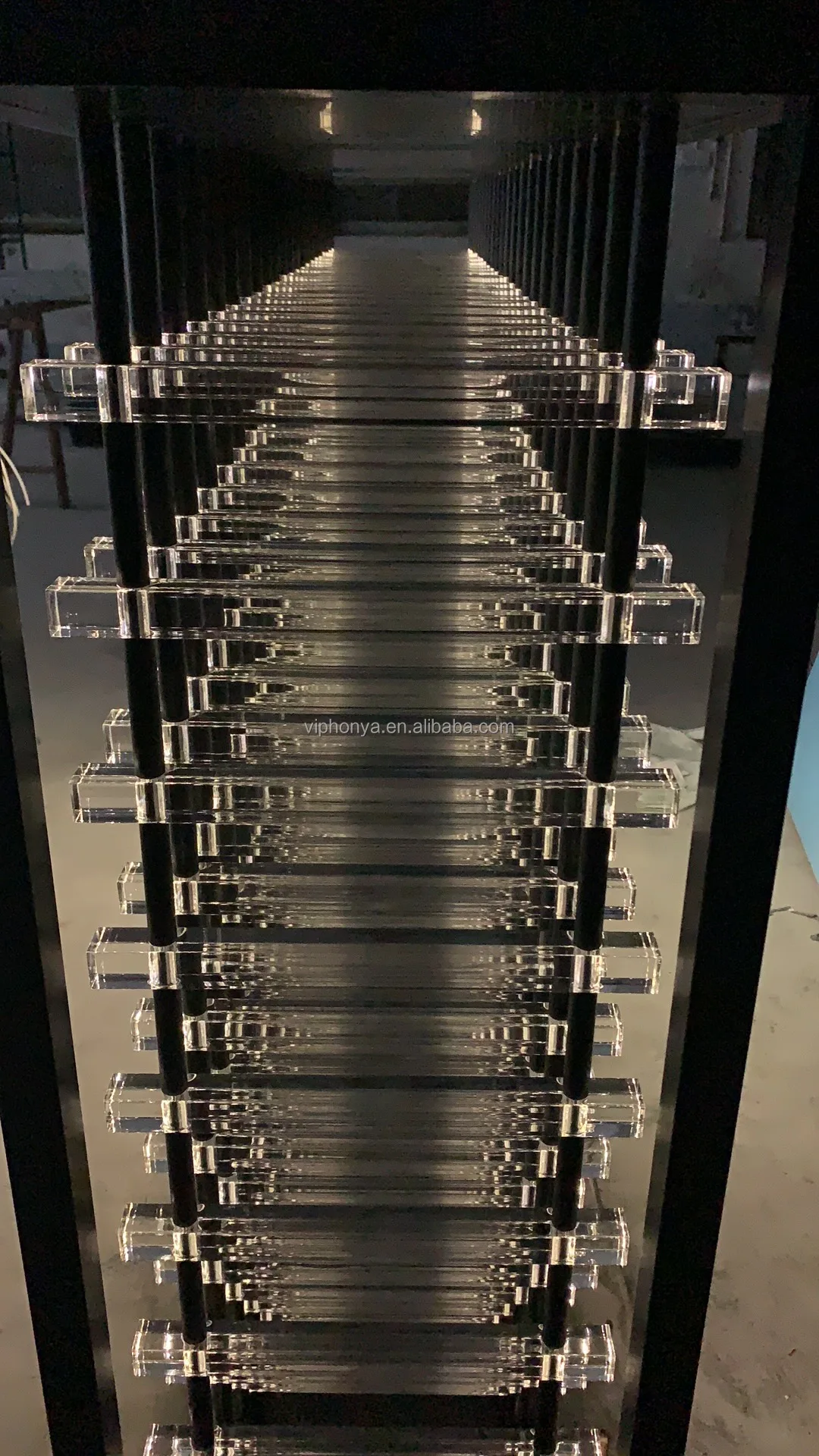 Hot Selling Wine Bottle Organizer & Decor Stand Wall Mounted Wine Rack Wall Mounted with LED Acrylic or Stainless Steel Metal