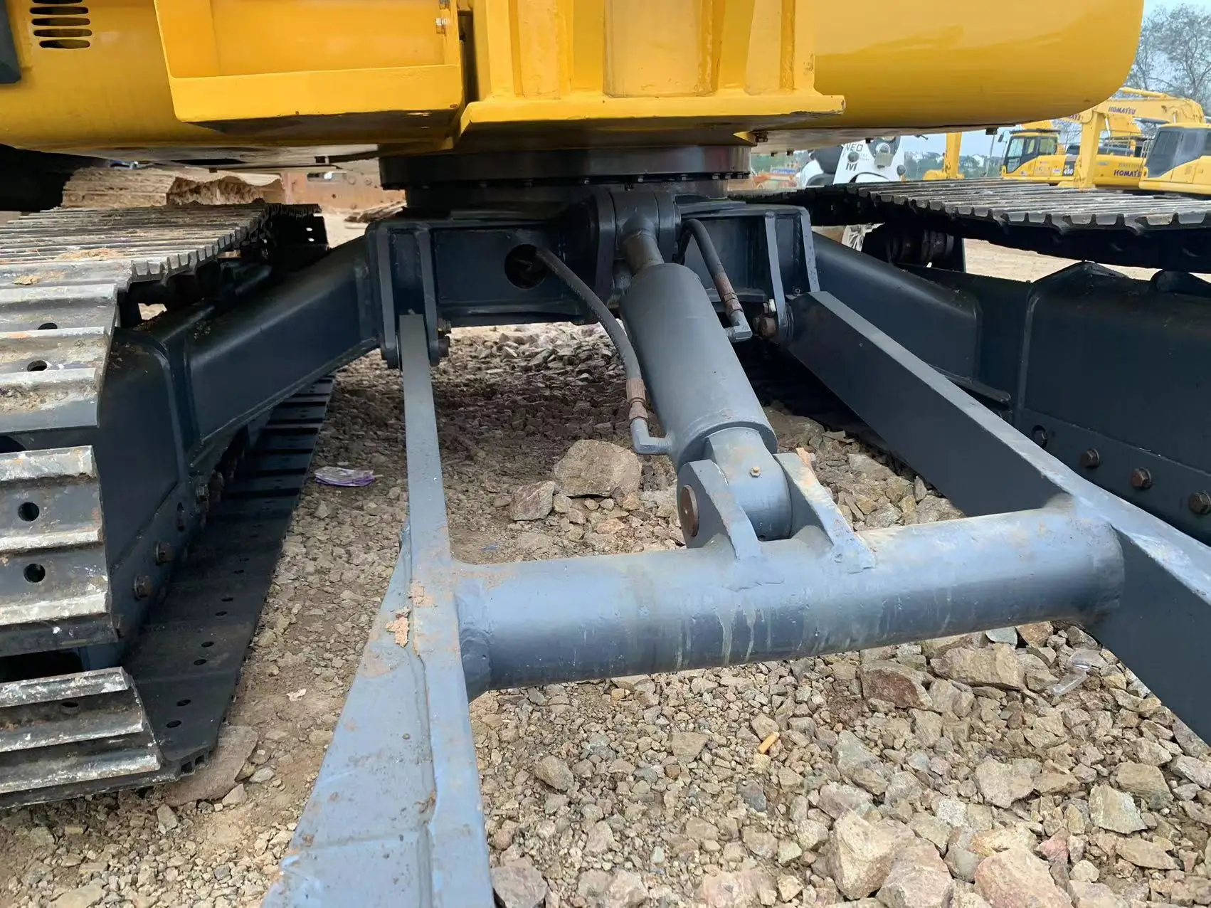 Подержанный небольшой экскаватор Komatsu PC56 цена дешевое качество низкая для продажи японских брендов