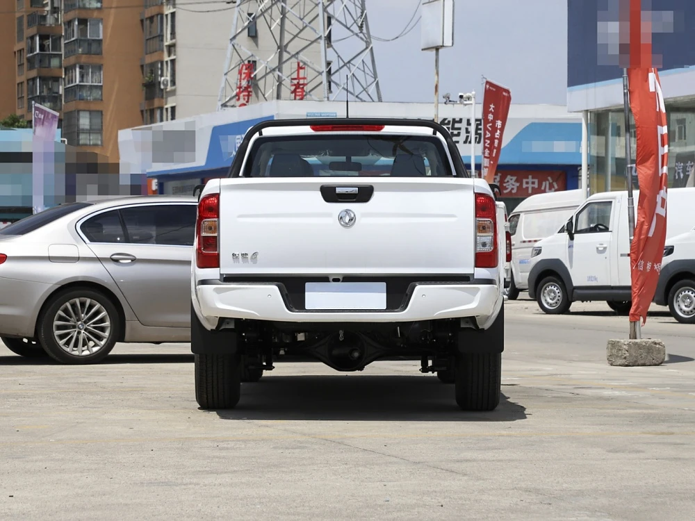 Trade Assurance 2WD 4WD Dongfeng RICH6 Pickup Trucks with Maximum Power 116Kw Fuel Tank Capacity 73L and Displacement 2438mL