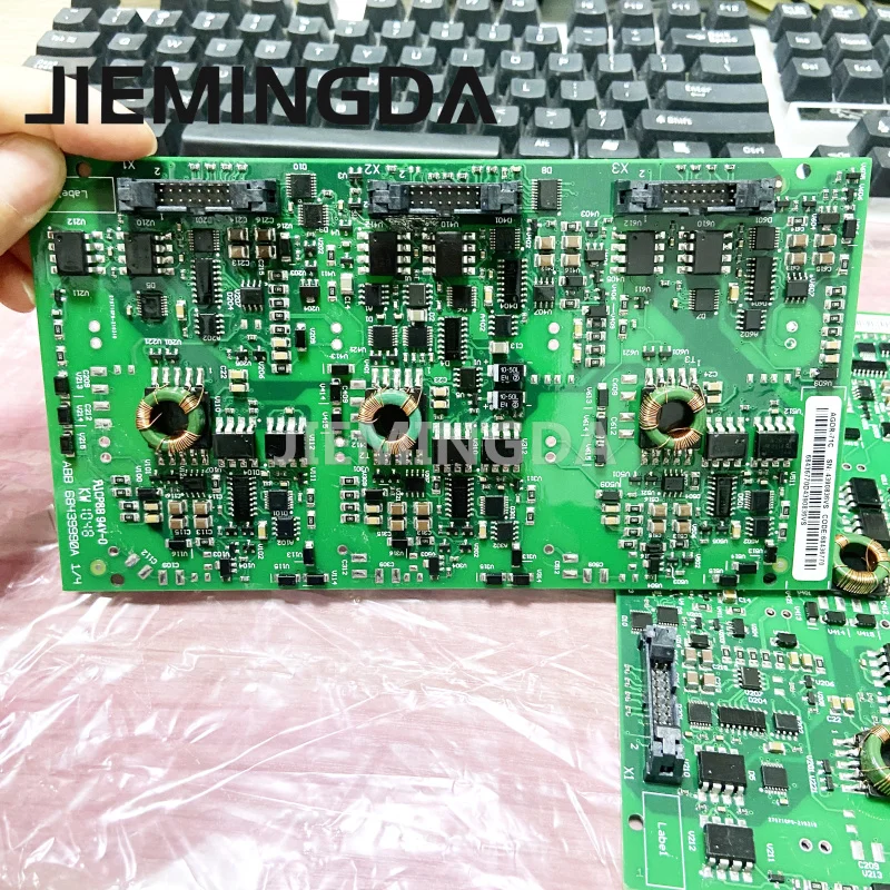 FS22512KE3 FS5225R12E4 FS22R17KE4 FS225RR12KE3_S1 AGS800 variable frequency IGBT drive module AGDR-71C