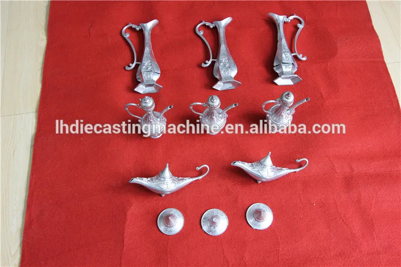 Metal Casting Machinery Injection Molding Machines for making  Lights, Cars and Motorcycle Accessories Die Casting Machine