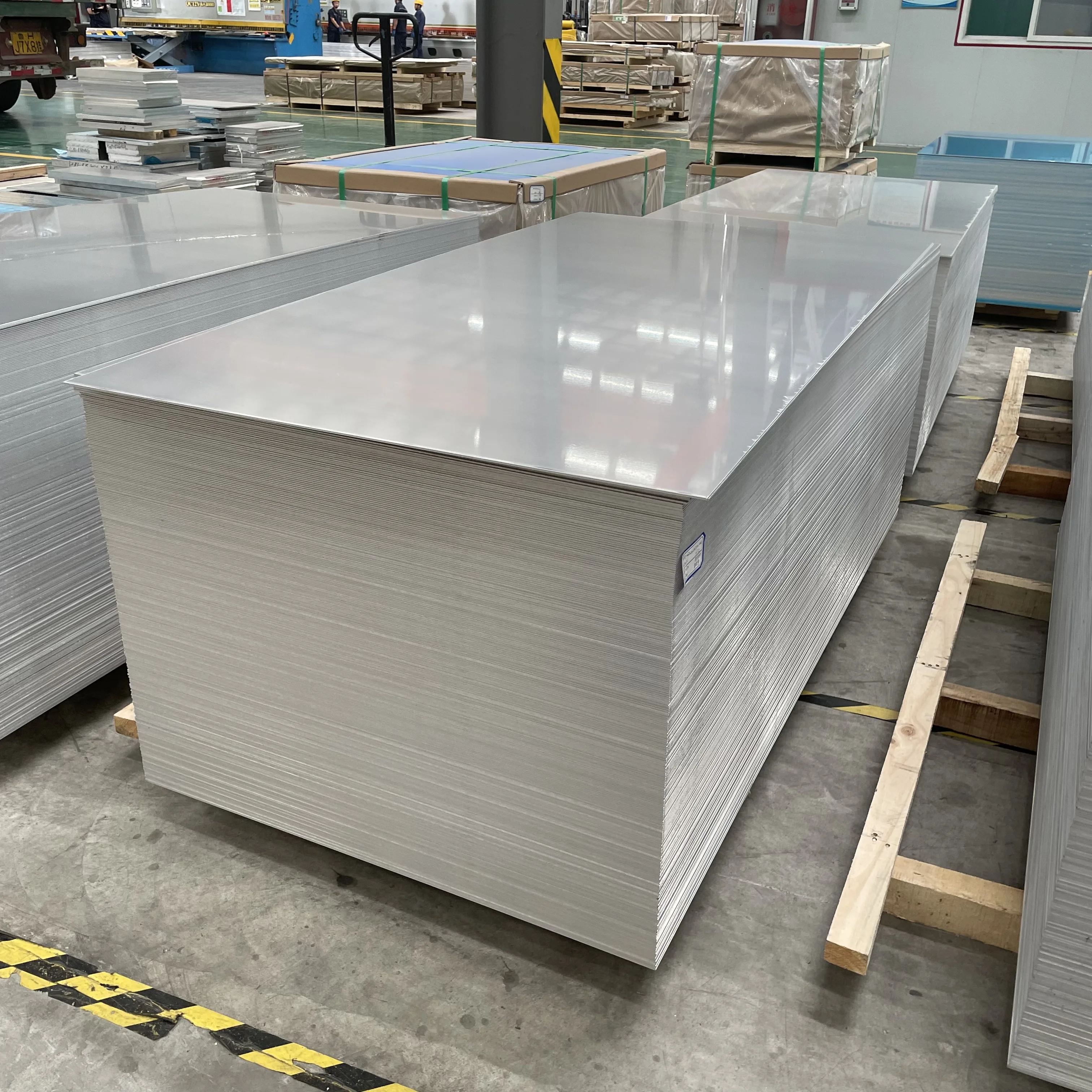 ASTM China Manufacture 1050 1060 1100 3003 5052 6061 7075 8011 embossing aluminum roofing sheet Aluminum plate
