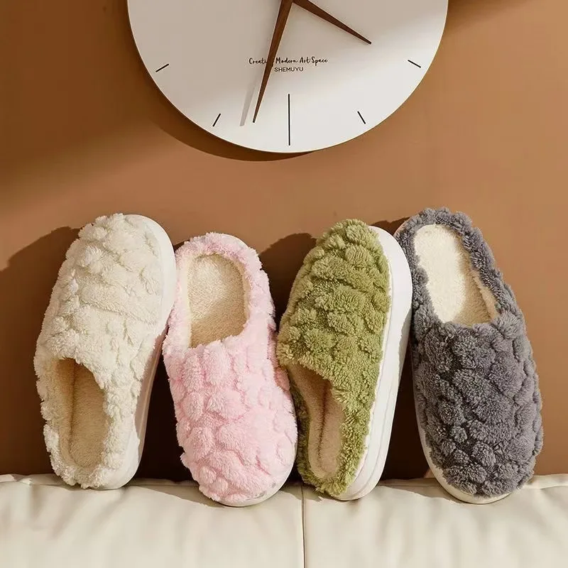 Woman Indoor Warm Soft Plush Slippers Plain Striped Design Home Slippers Women Winter 2024 New Soft Sole Anti Slip Cotton Shoes