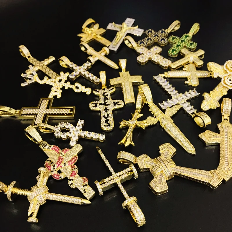 Iced Out Fast Delivery Cross Pendant Necklace Hip Hop 14k Gold Plated Zircon Cross Pray Jewelry Pendants