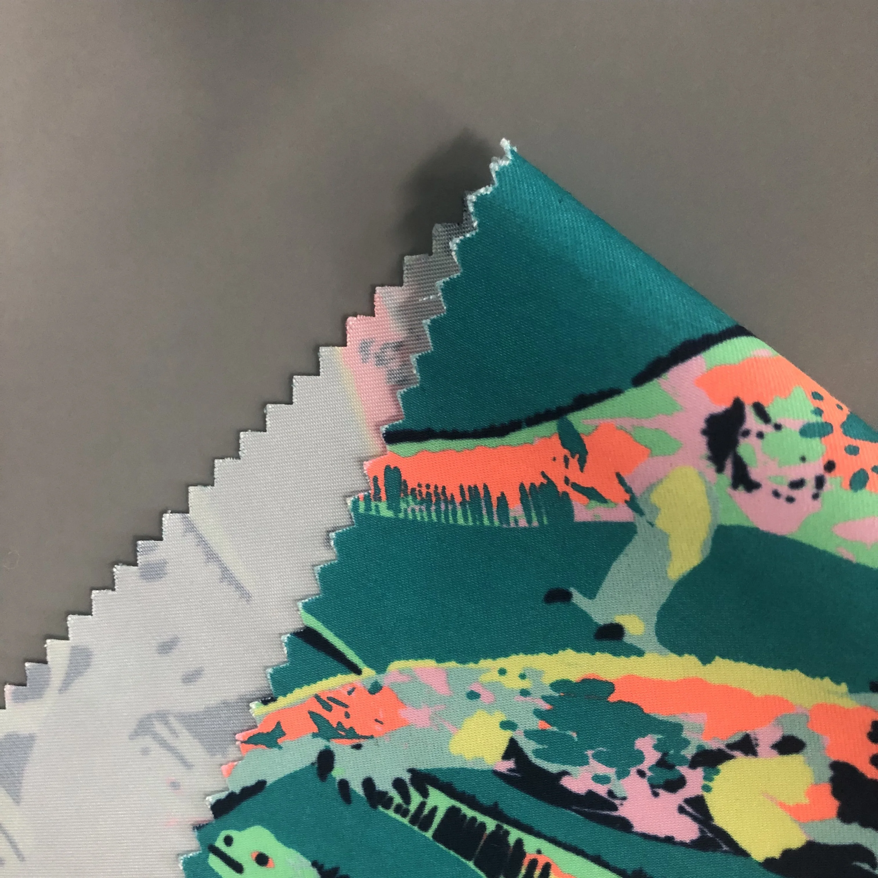 Excellent Quality 135GSM water proof soft fabric soft clothes fabric peach skin fabric