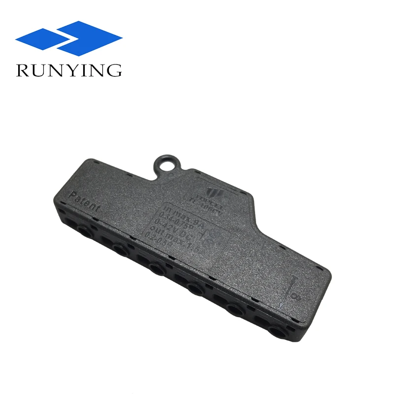 Factory Wholesale LED 1 in 6 out Push In Wire Connection Cable Split Connector with DC Power Parallel Splitter
