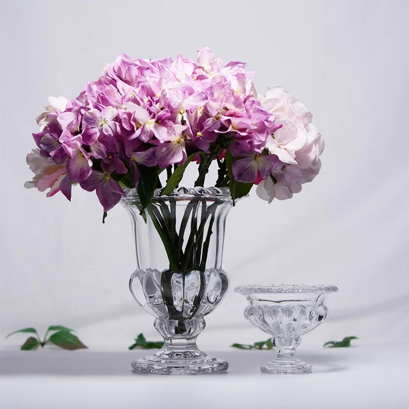 Fancy small pedestal glass flower vase centerpiece trumpet vase for events weddings