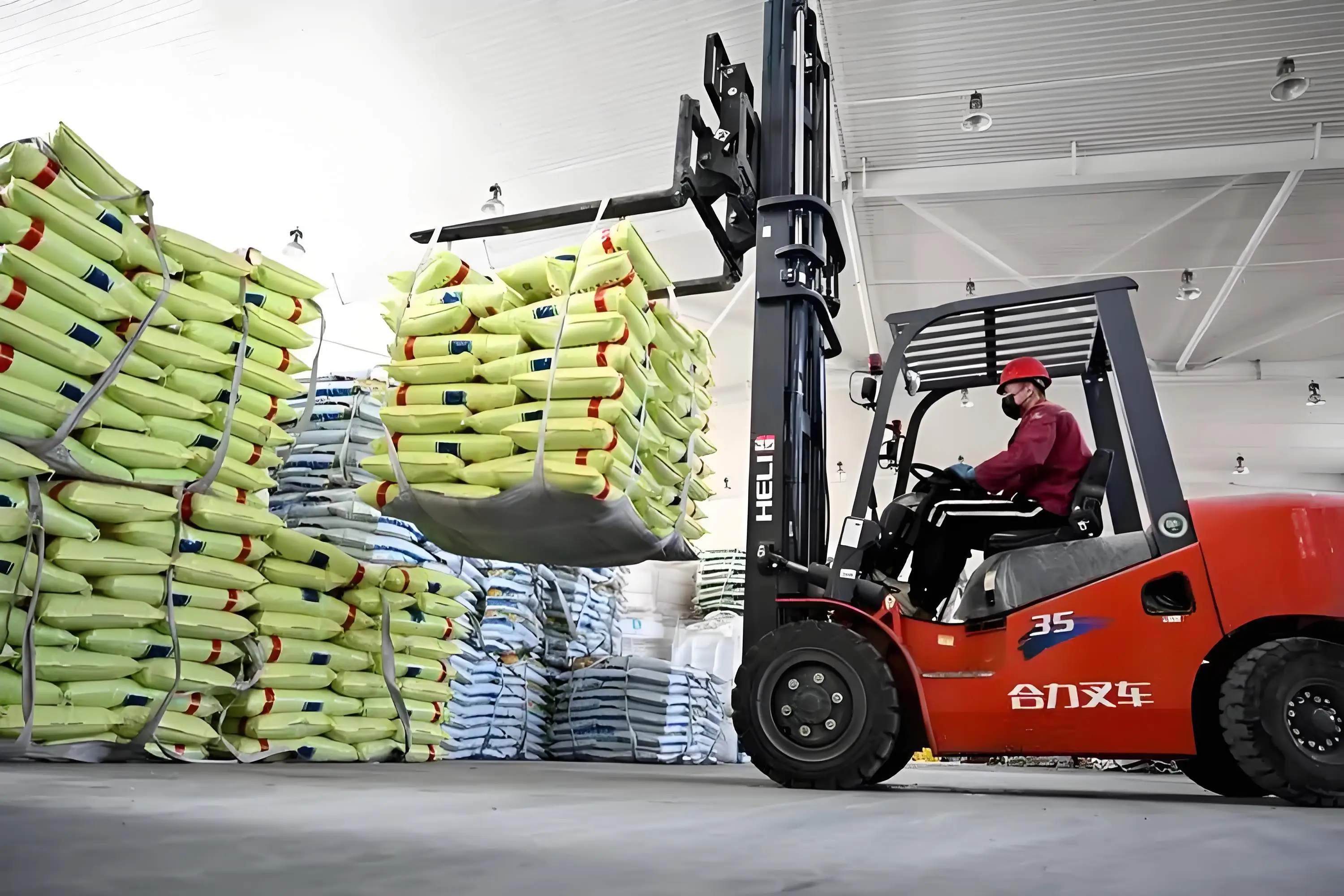 Quick-Release 15-15-15 NPK Organic Fertilizer 20-20-20 Water Soluble Foliar for Agriculture Organic Powder