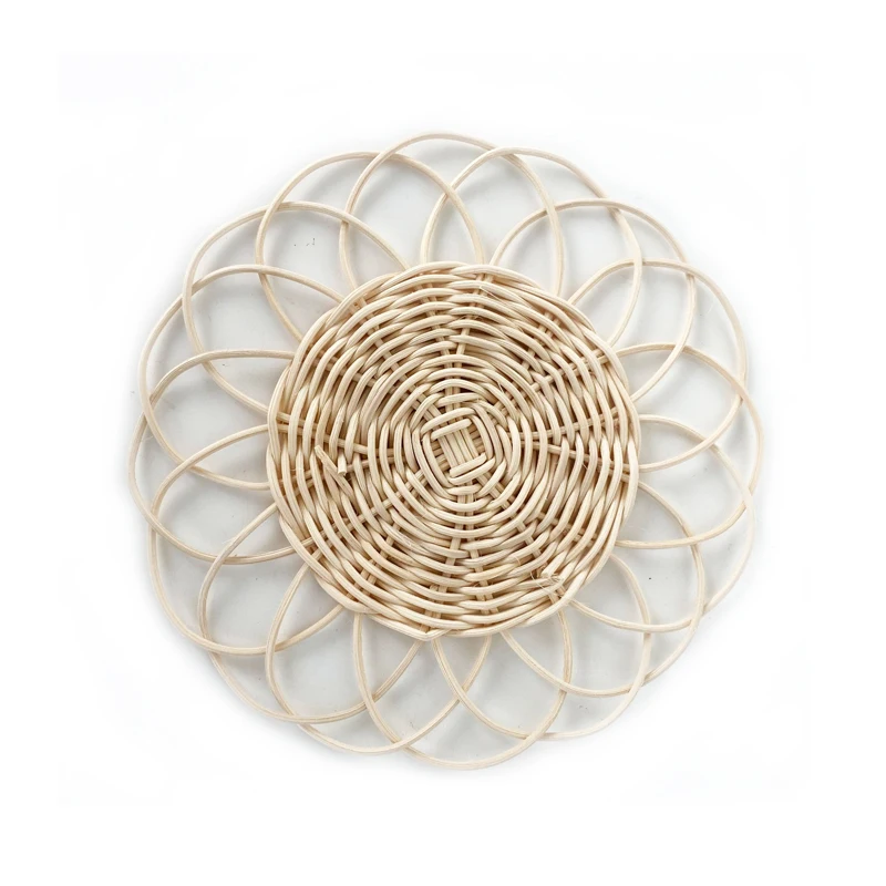 Hand Woven Rattan Placemat Wicker Charger Plate for Table Coaster for Kitchen Wedding Handmade Tabletop Cup Mat Photo Props