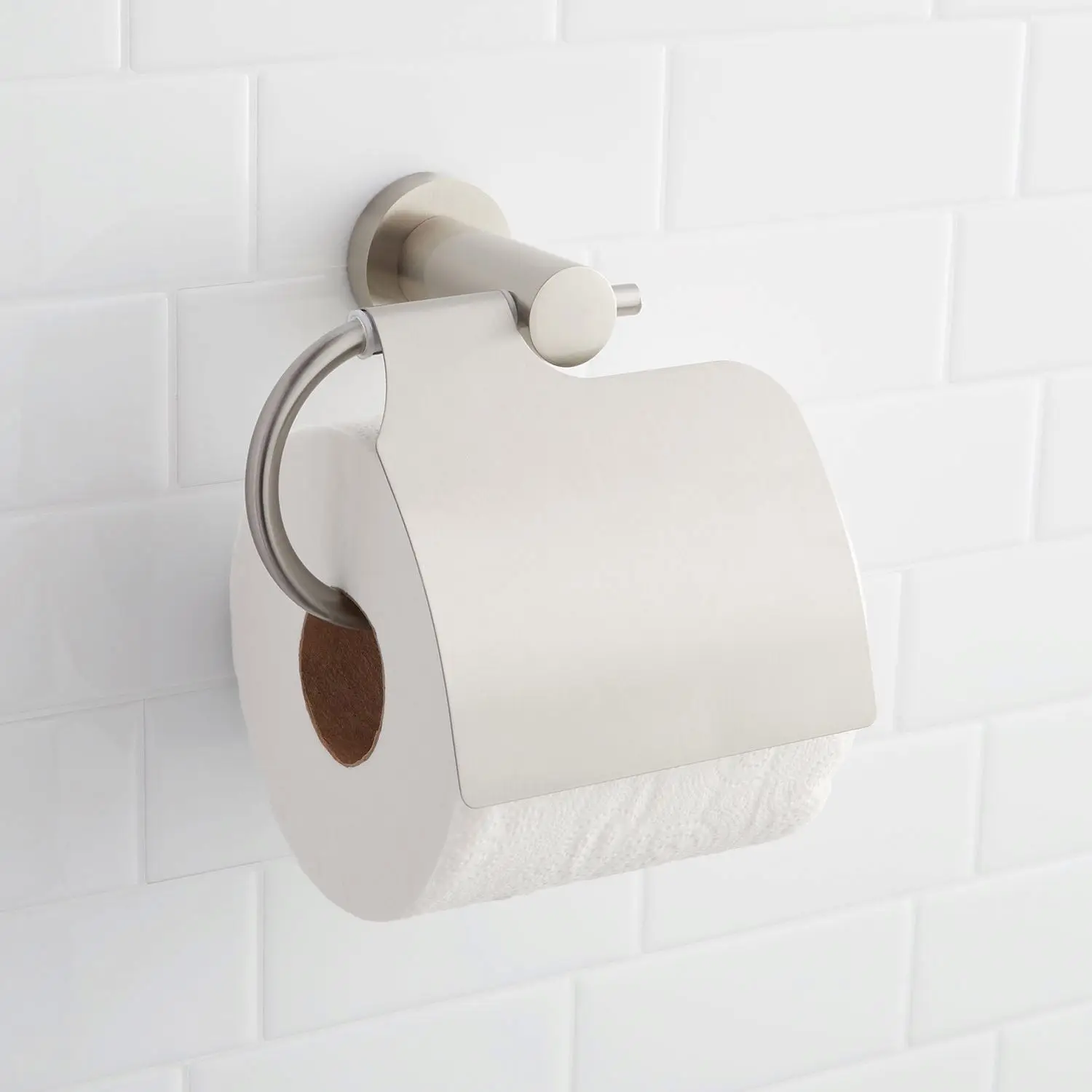China Paper Towel Portable Toilet Europe