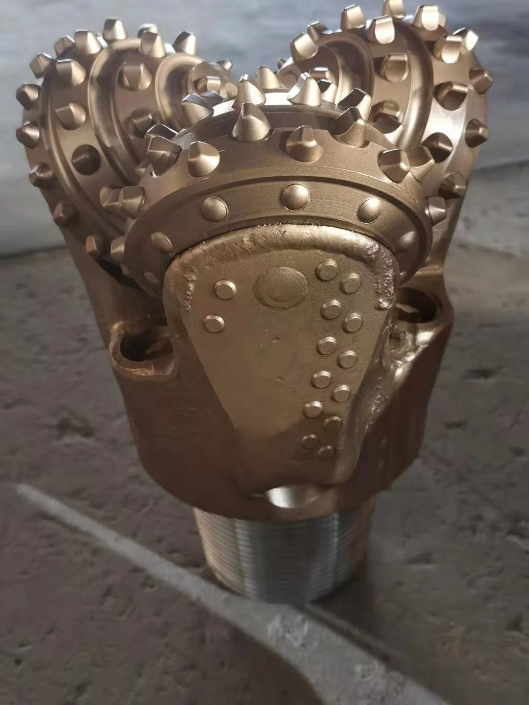 Заводская поставка сверл для нефти газа бурения водяных скважин 17 1/2 дюйма TCI зубцы из карбида вольфрама трехшарошечное сверло