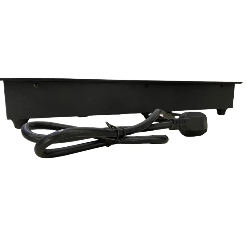 Dual use of domestic induction cooker tongs
