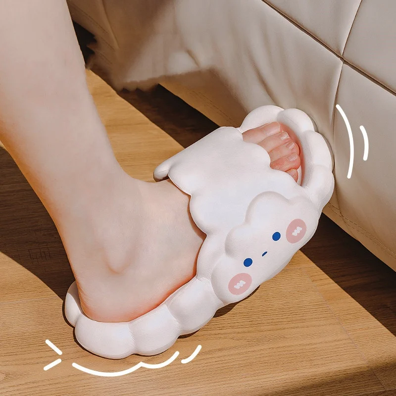 UTUNE 2022 Light Weight Slides Anti-slip Women Cute Cloud Sandals Soft Sole house slides Indoor EVA slippers