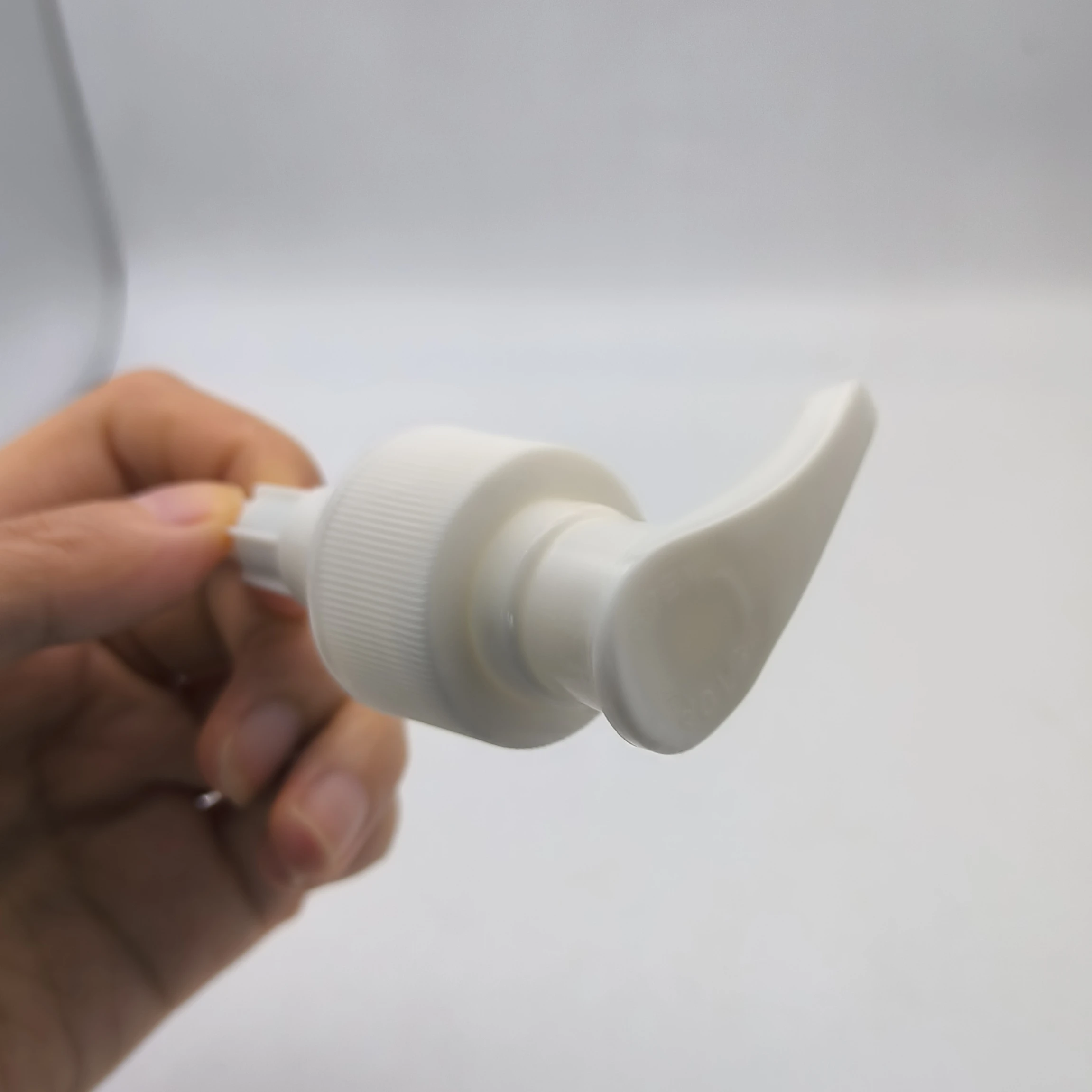 Hot Sale Factory Supply 24/410 28/410 Plastic New Design Hand Sanitizer Dispenser Pump Gel Lotion Pump Plastic Pump