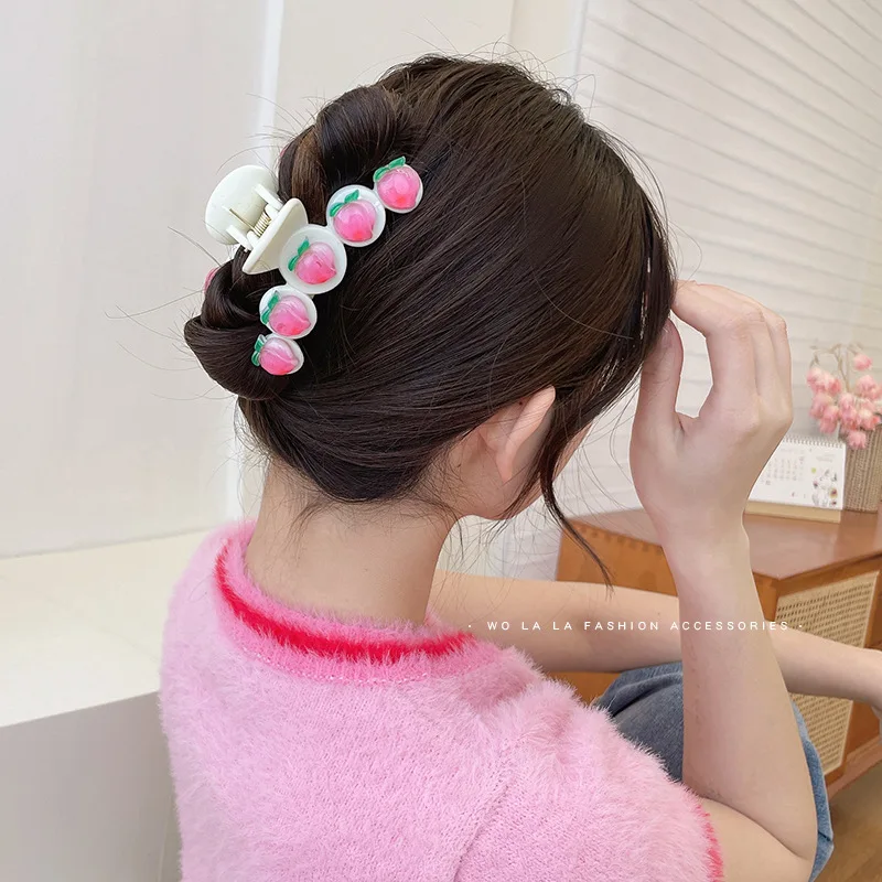 New Products 2022 Popular Women Girl Hair Accessories Acrylic Sweet Transparent Peach Hair Claw