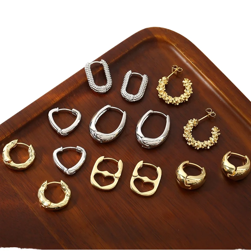 Classic Vintage Small Gold Stud Earrings Trendy Jewelry Designs for Girls Hypoallergenic Wedding and Party Jewelry