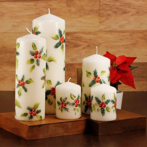 Huaming Extra Large Rustic Clean Burning Dried Flower Christmas Pillar Candles New Merry Christmas Bling Ornament Candle Rings