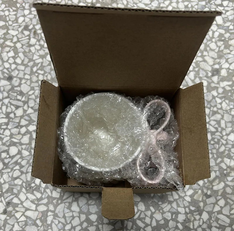 UCHOME Factory directly sell 3d embossed bow handle ceramic coffee mug creative cute girl heart pink princess cup