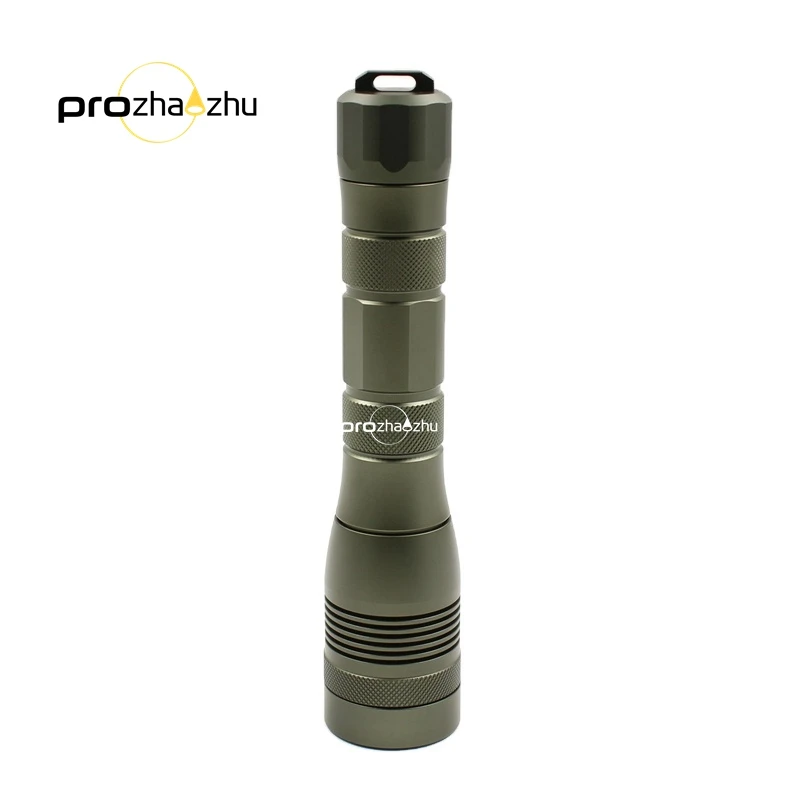 Hot Selling Wholesale 1200 lumen C Size Dry Battery Underwater IP68 Diving Flashlight