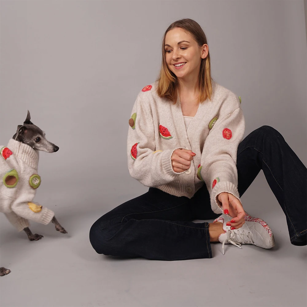 Qiqu Pet Supplies Custom New Designer Dog Human Owner Matching handmade fruit crochet virgin wool dog jumper cropped cardigan