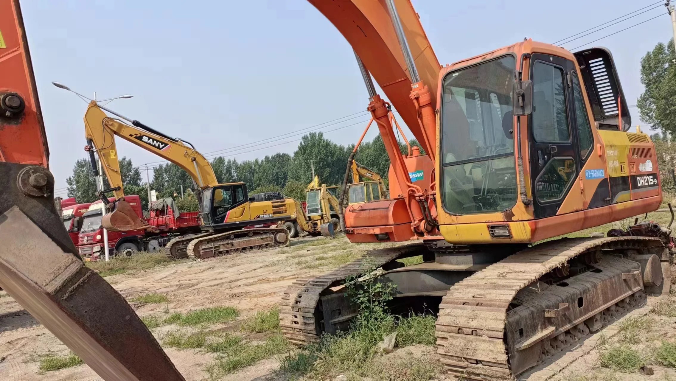 High-quality second-hand excavators that are popular recently Doosan DH215-9 Used excavators for sale at special prices
