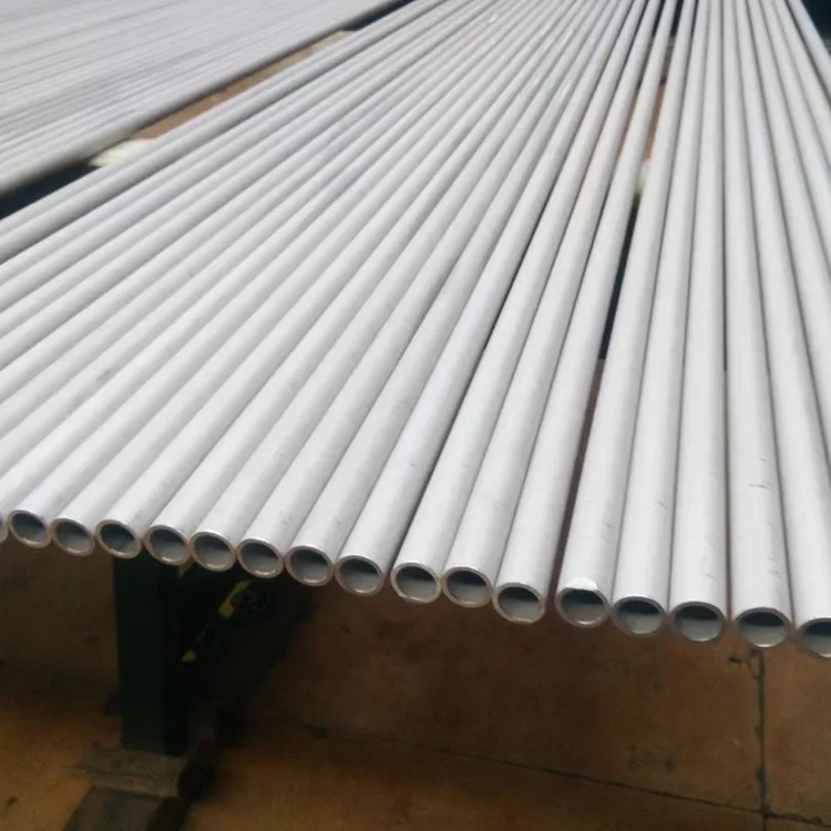 2022 hot sale cake decorating tool stainless steel 430 russian piping tips set steel stainless pipe stainless steel pipe