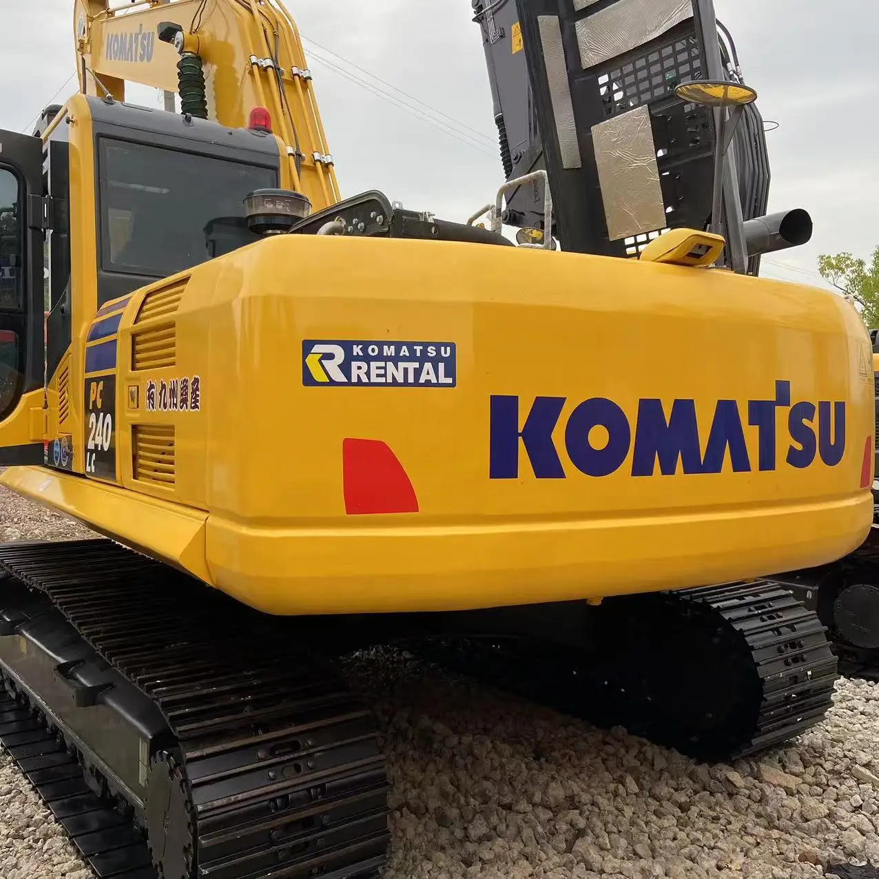 Cheap Original Komatsu PC240-8 Excavator Japan Mini Used Crawler Excavator Komatsu PC 210 240LC 240 240-8  220 PC200 For sale