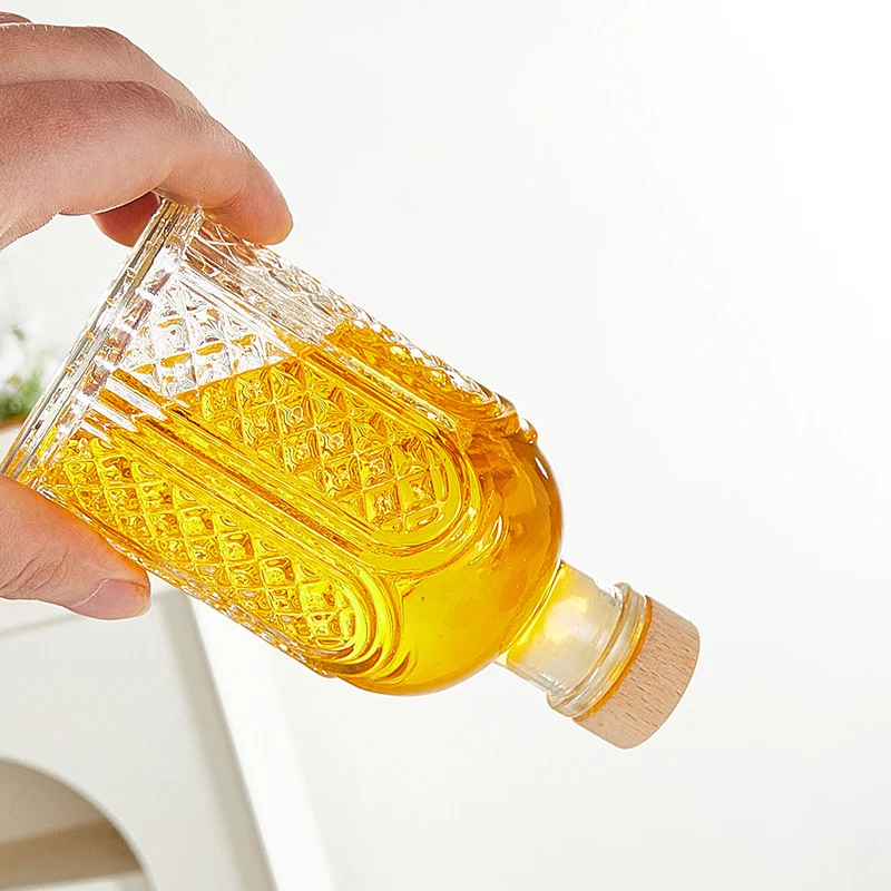 Room Office Decorative Empty Aromatherapy Bottle Simple Transparent Glass Diffuser Bottle Small Liquor Wine Bottle