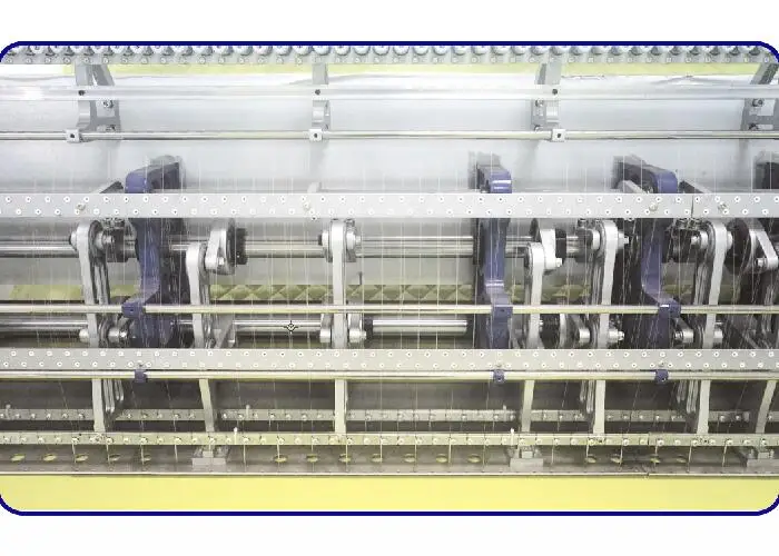 Yuxing Most Popular High Speed Quilting Machine Chain Stitch with CE and ISO Approval