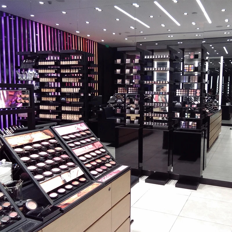 Customized design of high-end display cabinets in the beauty and care product experience area of chain stores