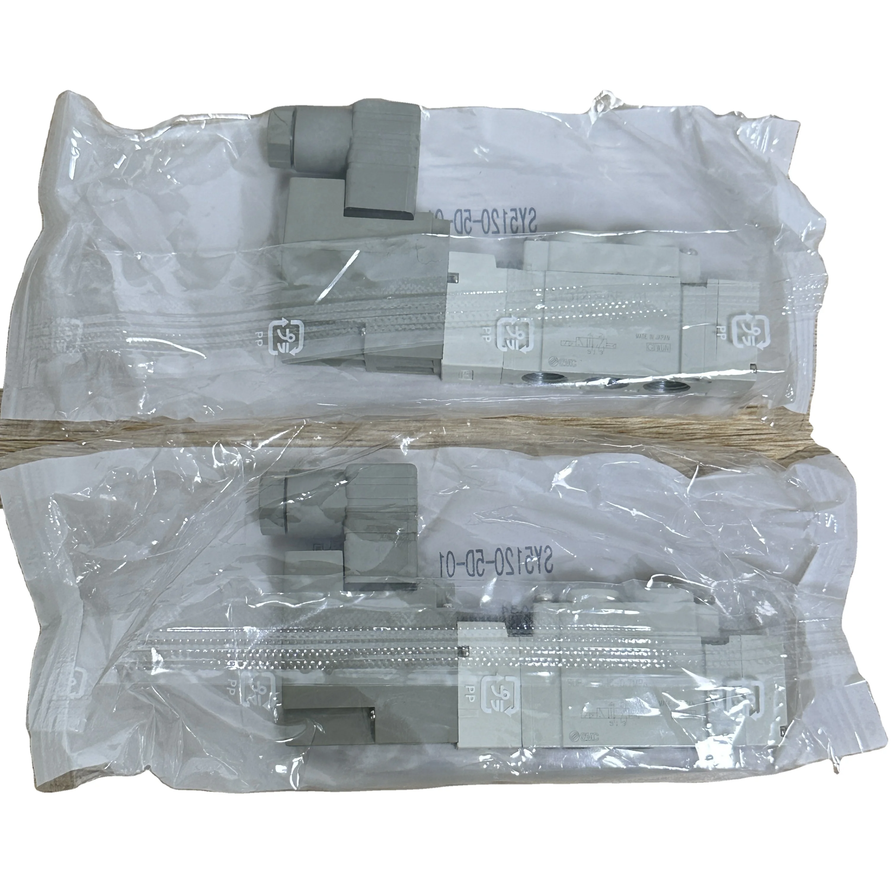 Pilot Type 5-way Pneumatic Solenoid Valve SY5120-5D-01