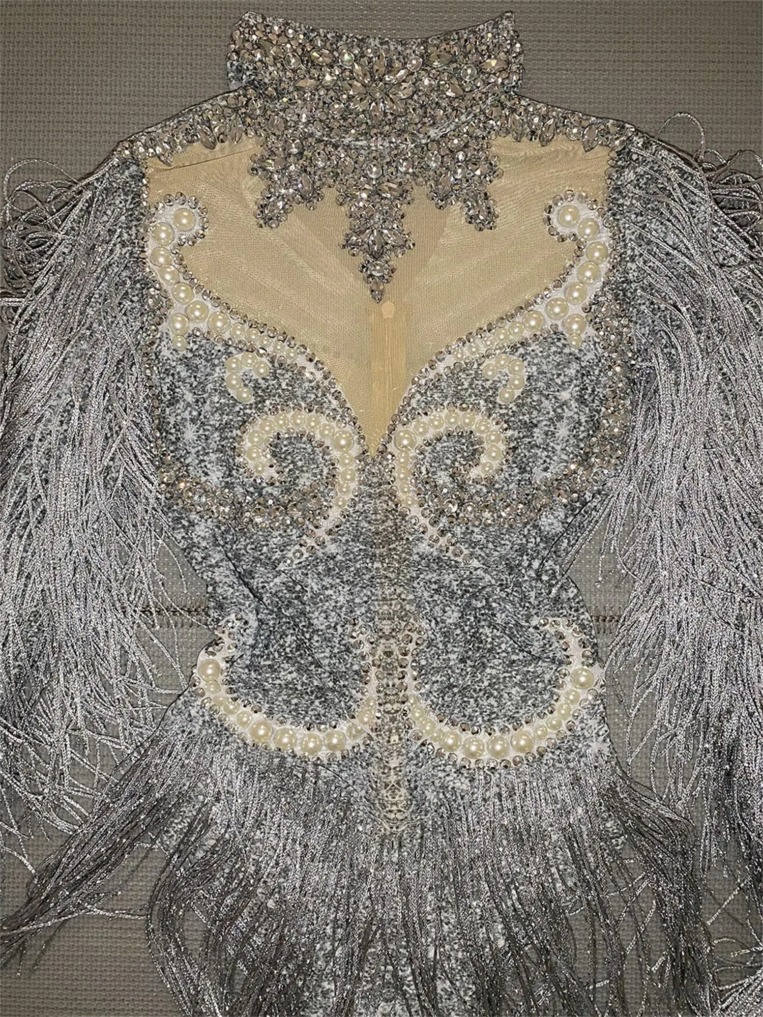 Sexy Long Sleeves Tassel Pearls One Piece Short Jumpsuit Stripper Outfits Dancewear Women Stage Performance Rhinestone Bodysuit