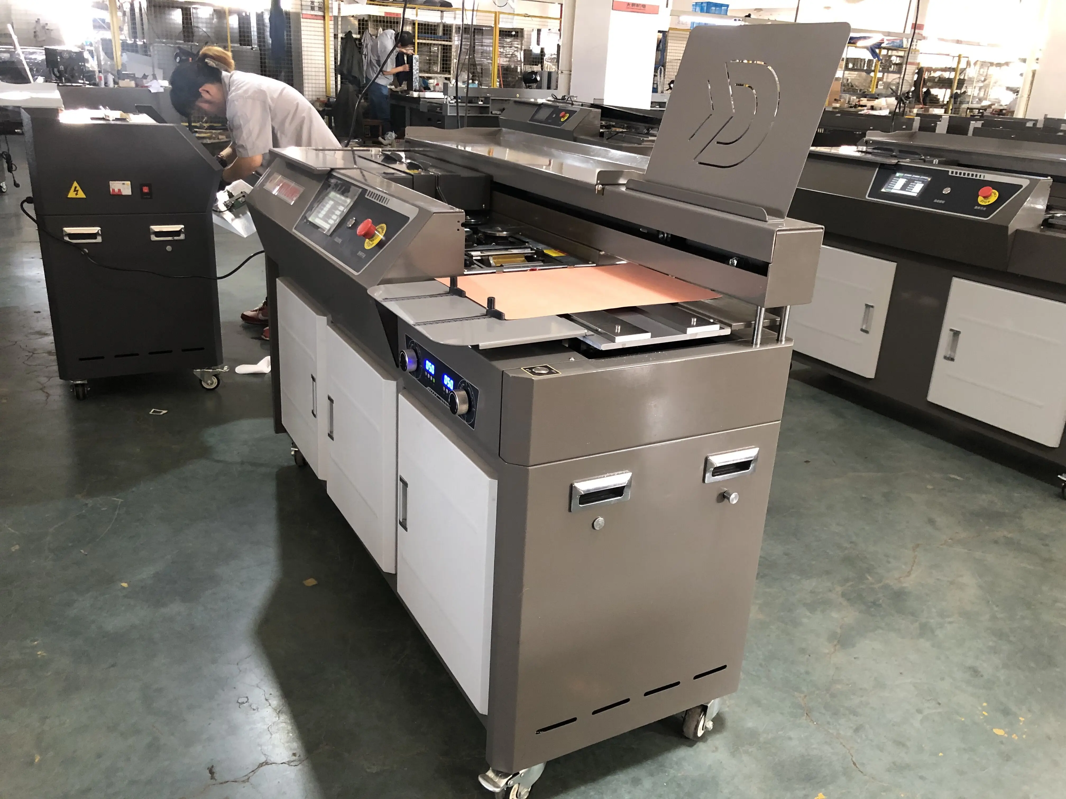 C70 FRONT Double roller thermal hot gluing binding machine A4 paper hardcover book binding machine