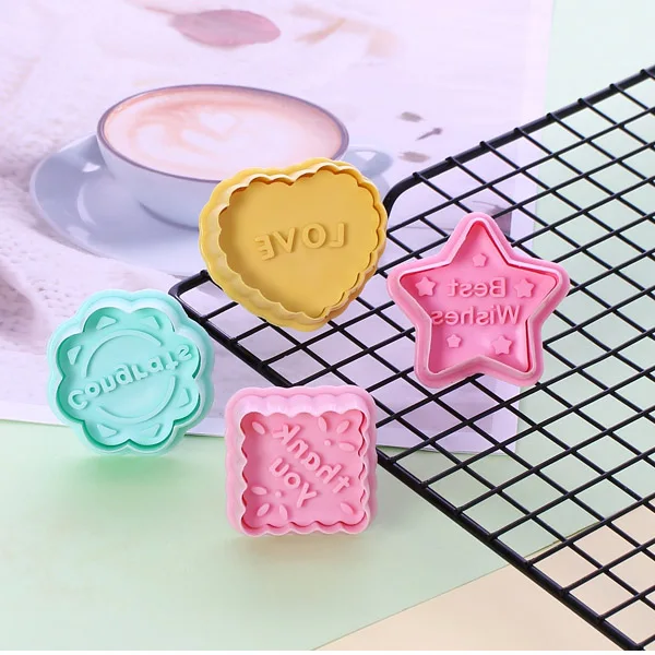 2022 New design thanksgiving gift 4pcs plunger embosser animals cookie biscuit fondant stamps