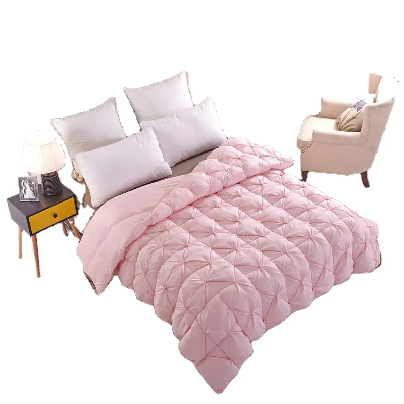 Скрученное высококачественное одеяло из белого гусиного пуха