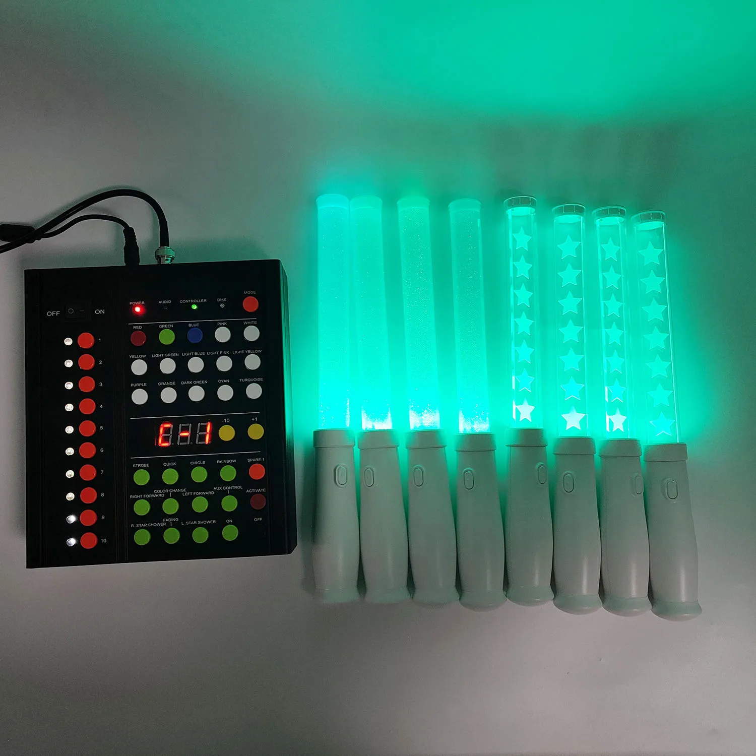 LINLI Hot Sales Customized Logo Party Event DMX 512 Programmable Led Flashing Stick Remote Controlled Light Up Wand