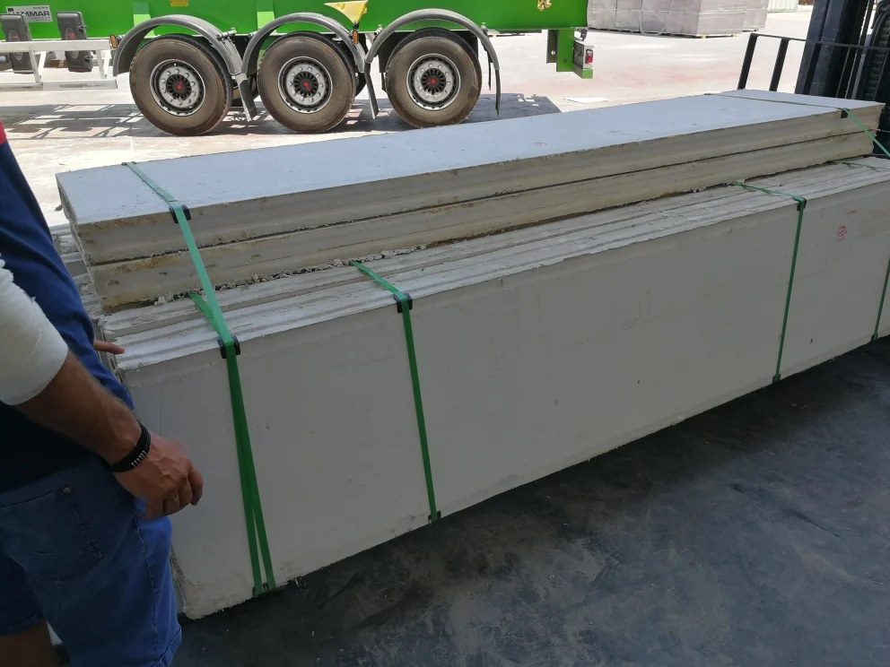 Unloading package panel 5.jpg