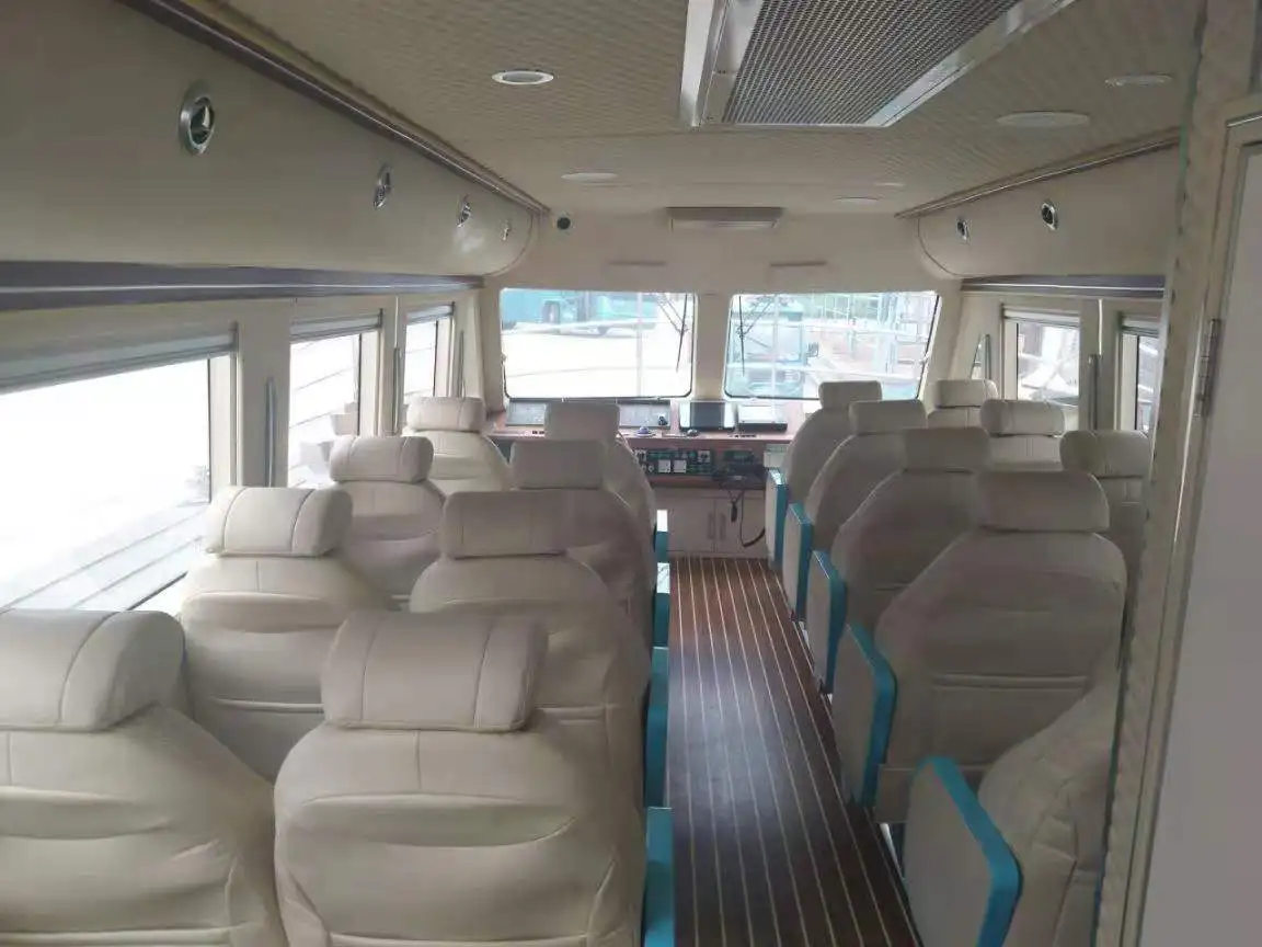 
amphibious Inland river boat 153KW*3 motors 20 passengers Hovercraft 