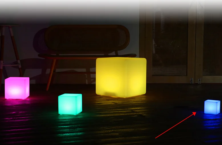 10CM PE RGBW colour garden lights led solar cube with waterproof for indoor or outdoor