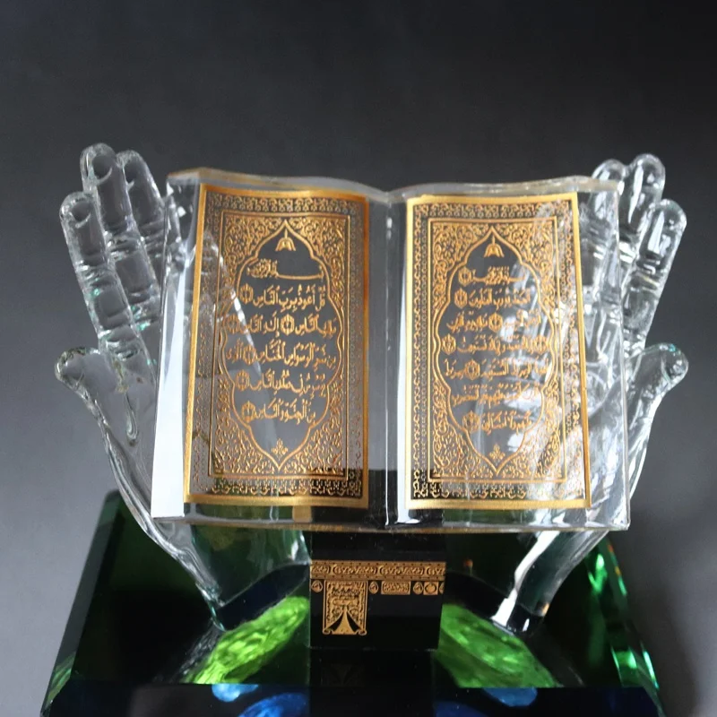 Wholesale Wedding Decorative Muslim Crystal Kaaba With Islamic Quran Crystal Book Souvenirs Gifts