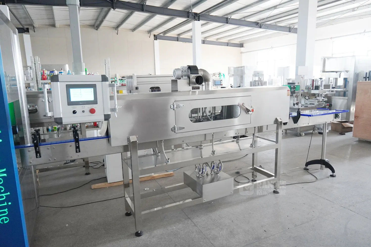Automatic Heat Film Plastic PET PVC Round Bottles Shrink Sleeve Labeling Machine Price