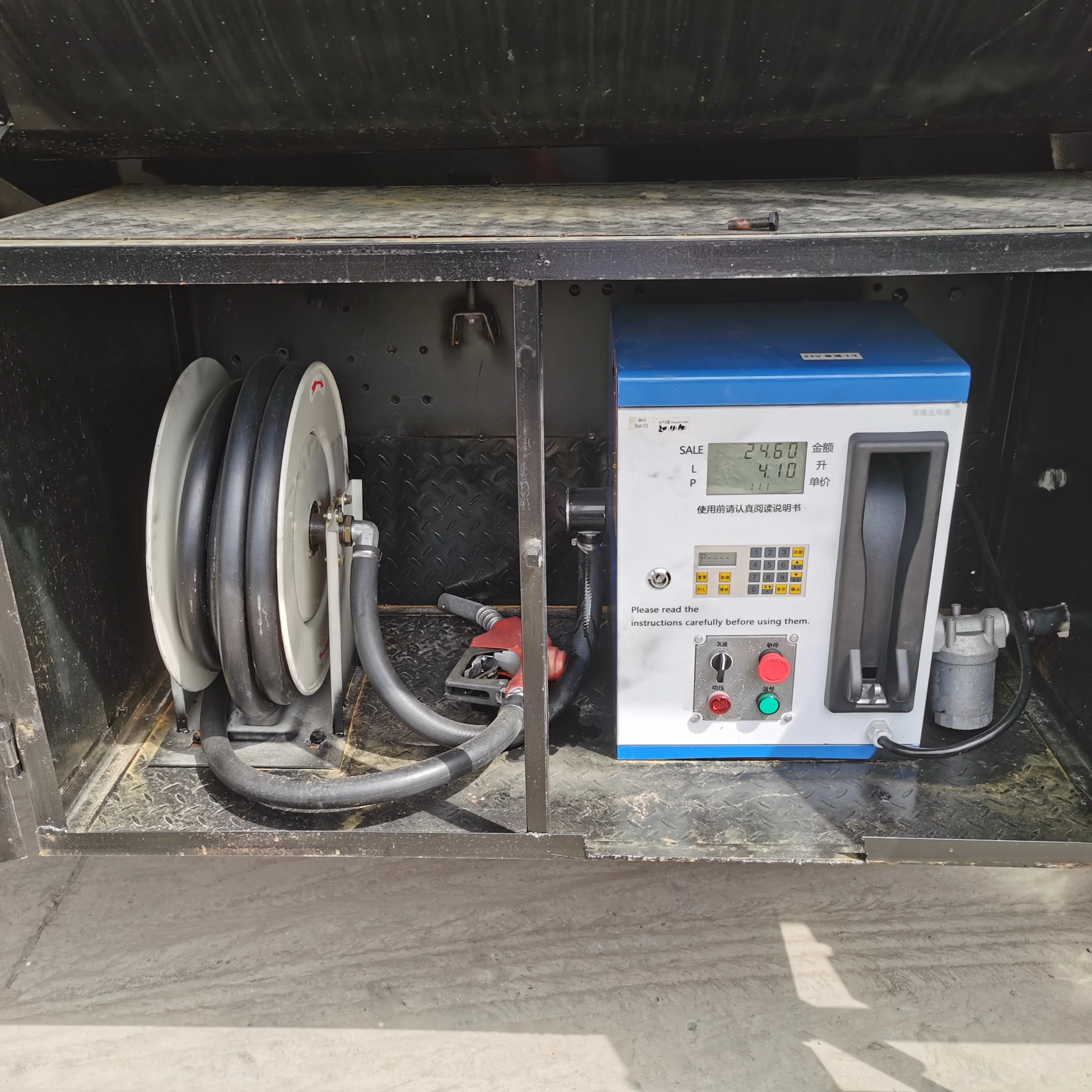 HOWO 7 6X4 375HP 25000L 10wheeler Used 25cbm Fuel Tanker Truck