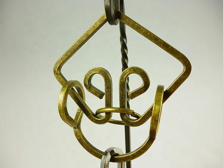 Brain Teaser IQ Test Disentanglemen Iron Link Unlock Interlock Game Chinese Ring Magic Trick Toy