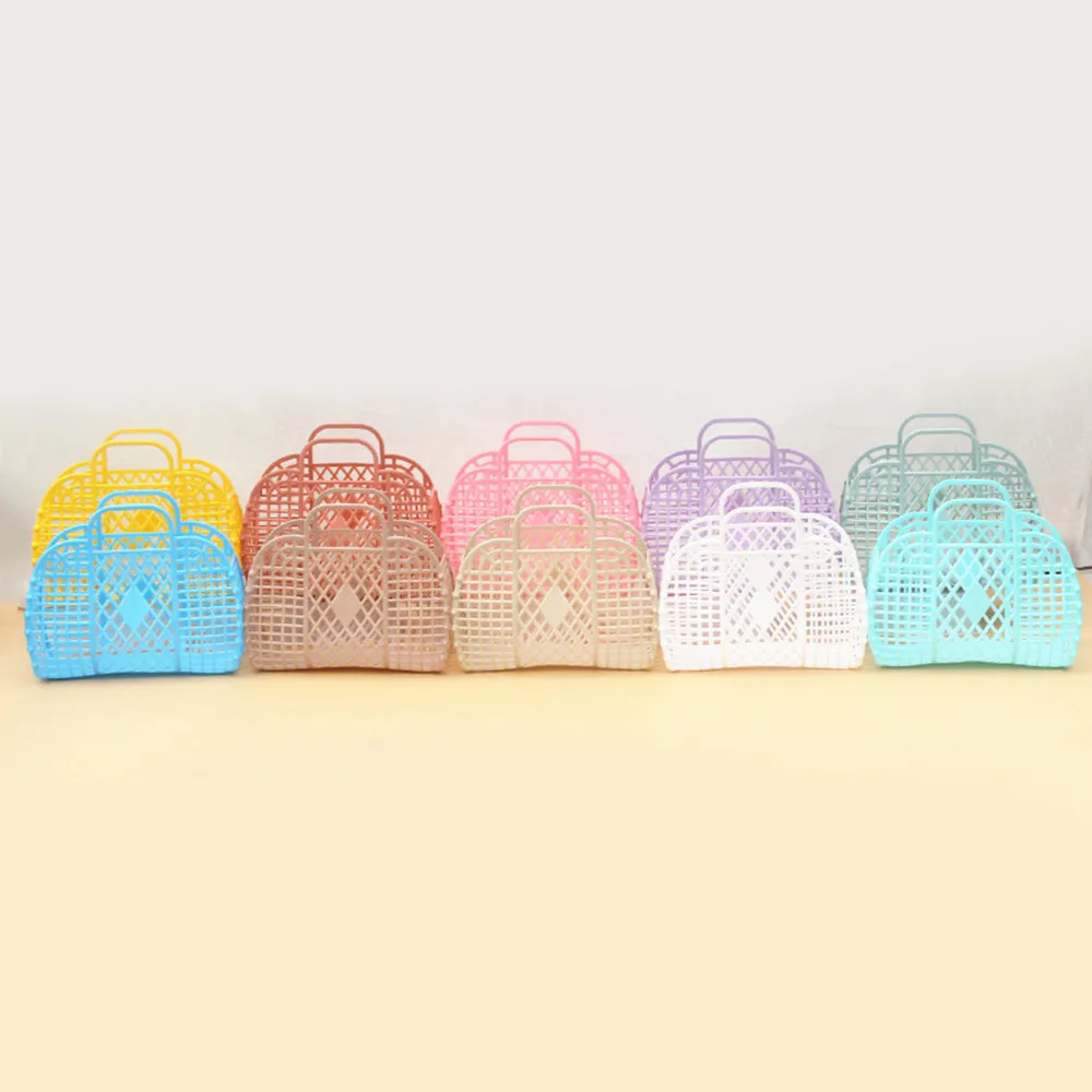 Wholesale New Outdoor Summer Seaside Toy Combination Beach Basket Kids Funny Sand Play Set Plastic Storage Beach Basket