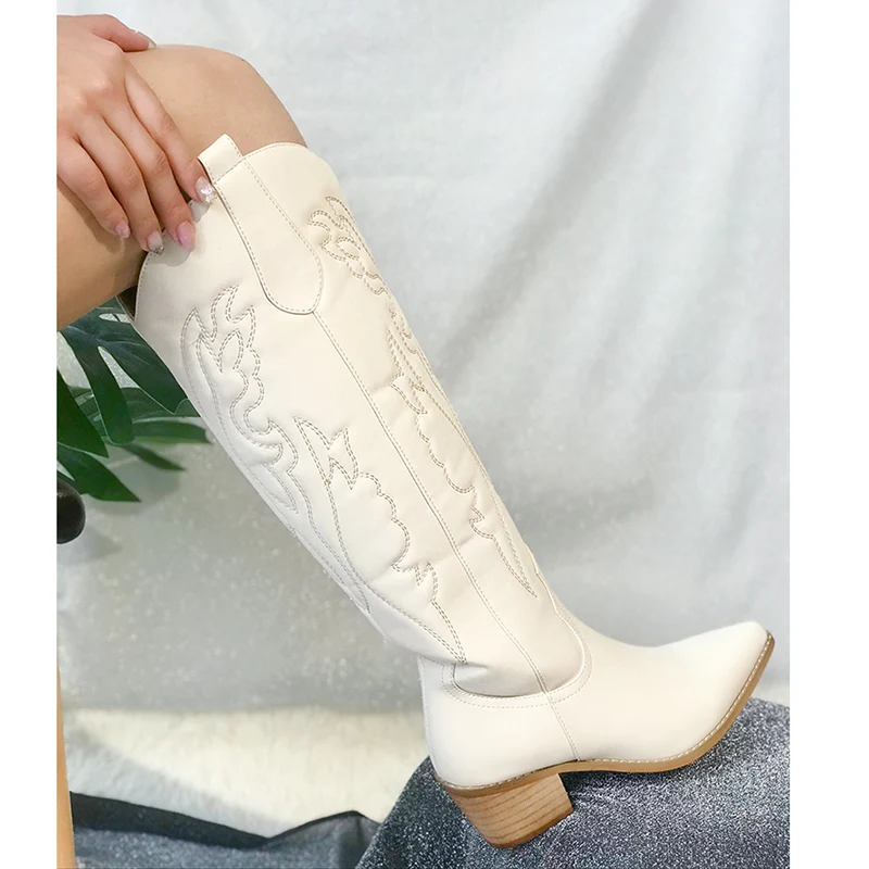 New Fashion Cowboy Boots Slip-on Pointed Toe Western Boots Chunky Heel Vintage Embroider Fashion Botas Mujer Winter Shoes Women